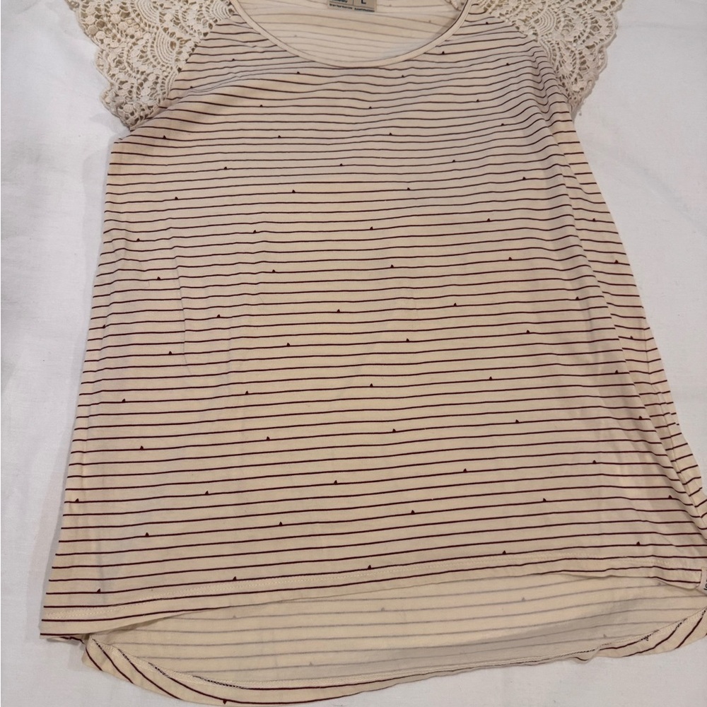 Jetty Striped Lace Sleeve Top